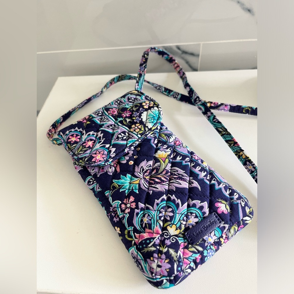 Vera Bradley phone crossbody
